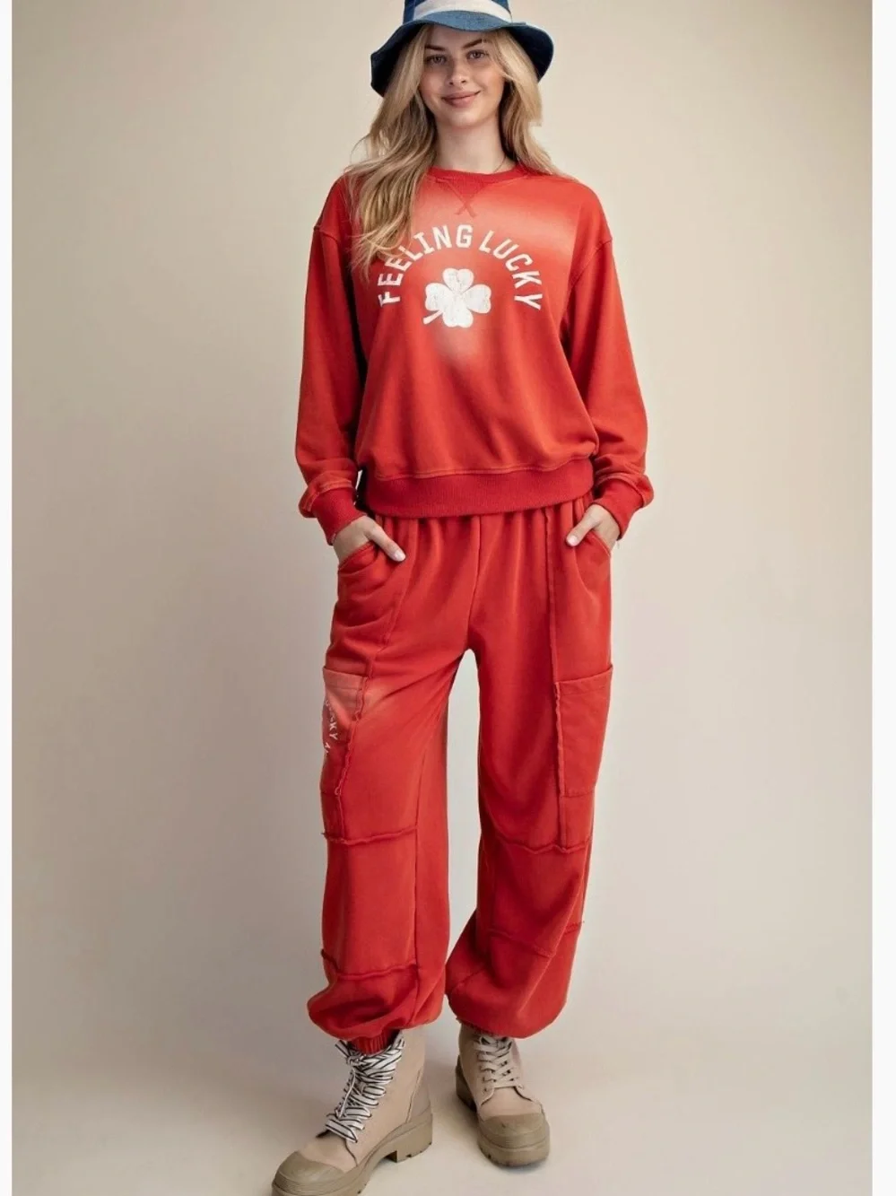Easel Feeling Lucky Red Lounge Sweatshirt & Joggers Set